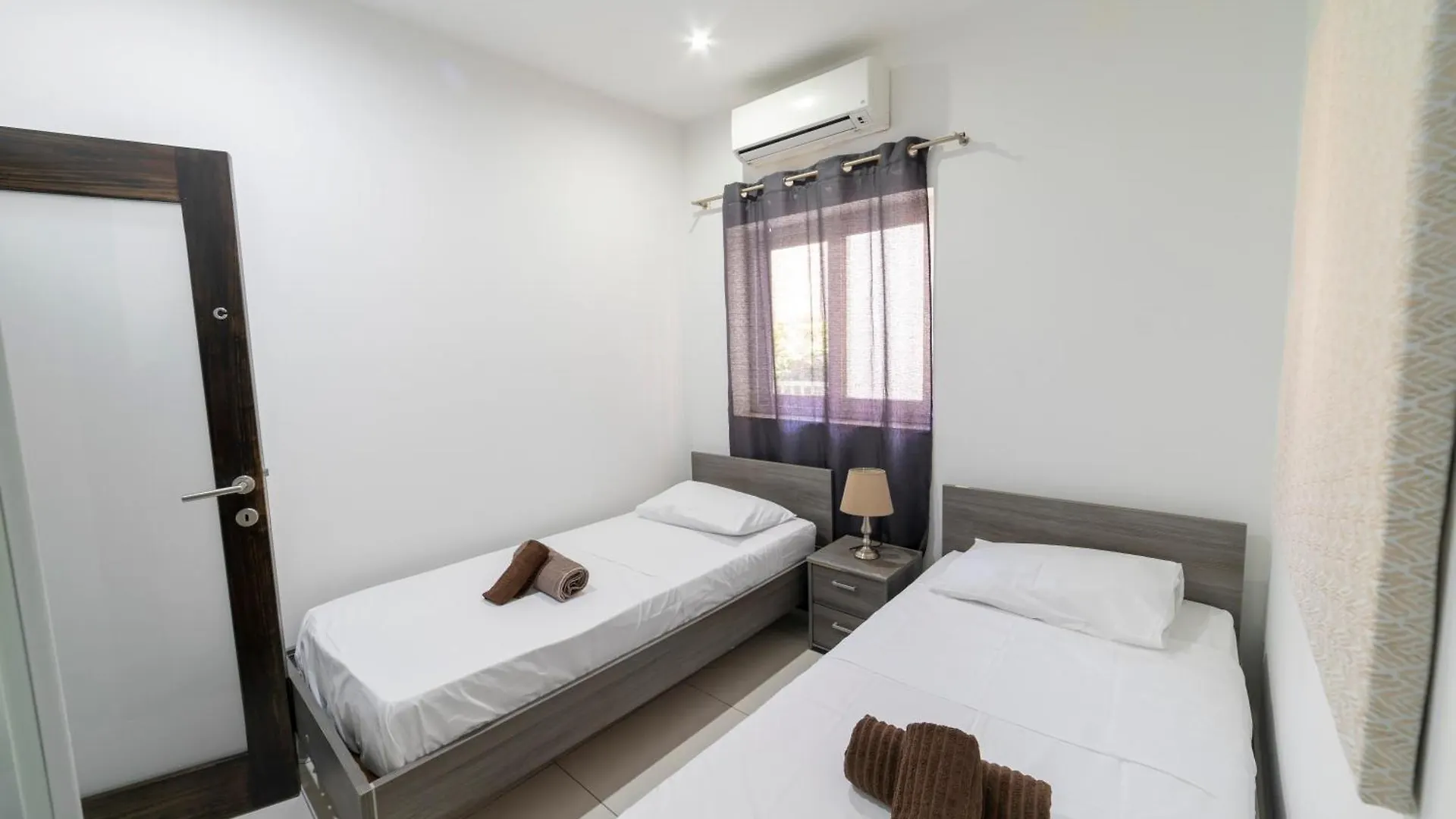 Tonis City Apartments Saint Julian's