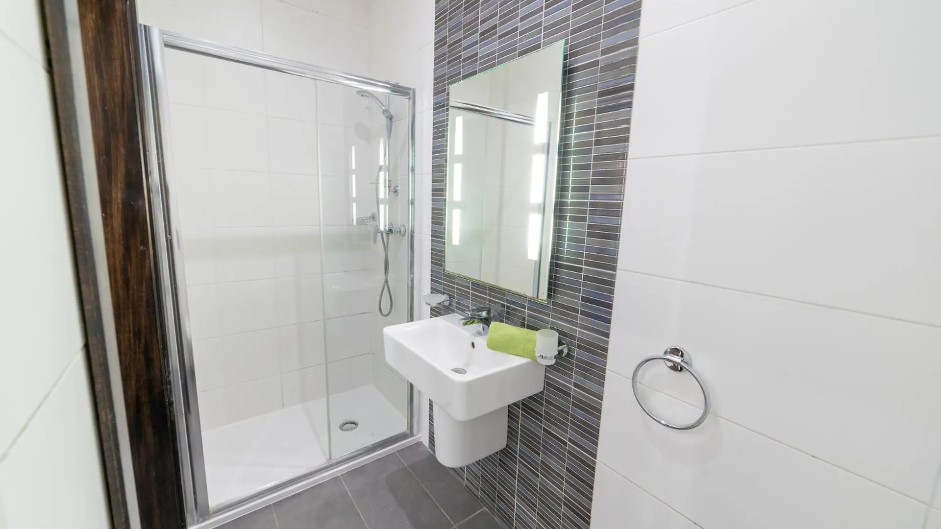 Tonis City Apartments Saint Julian's